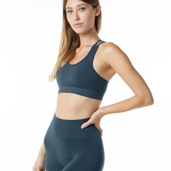 Alphalete Sports Bra - Picture 8 of 9